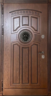 Стальная дверь с терморазрывом и чеканкой «лев» (отделка МДФ шпон) Стальная дверь с терморазрывом и чеканкой «лев» (отделка МДФ шпон)