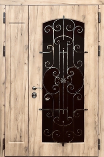 Остекленная полуторная термодверь с кованой решеткой (отделка панелями МДФ с фрезеровкой) Остекленная полуторная термодверь с кованой решеткой (отделка панелями МДФ с фрезеровкой)